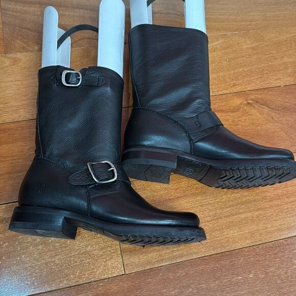 NWOB Frye Veronica Short Women's Black Grain Leather Western Moto Boot Size 5.5 - Picture 5 of 11